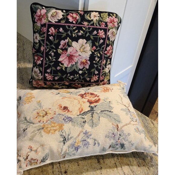 Lot of 2 Floral Pillows.  Katha DIDDEL WOOL Needlepoint 16" X 12" & 12x12" Blac - Picture 1 of 16